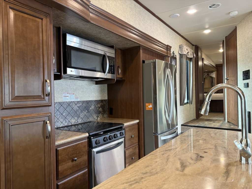 Forest River SANDPIPER 35ROK BRICOLEUR 2017 à vendre