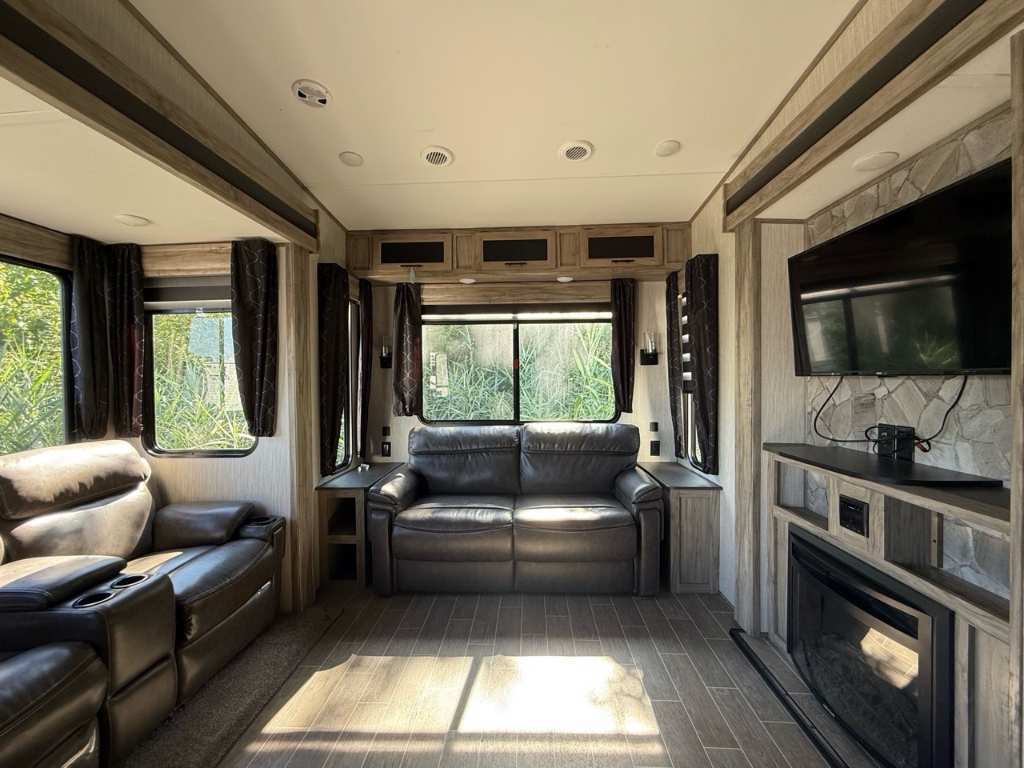 Forest River Arctic wolf 291rl 2020 à vendre