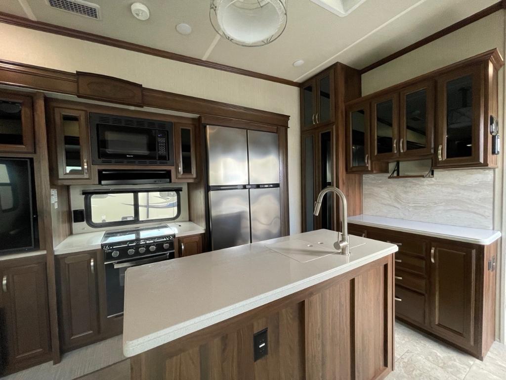 Forest River Columbus 329DV 2020 à vendre