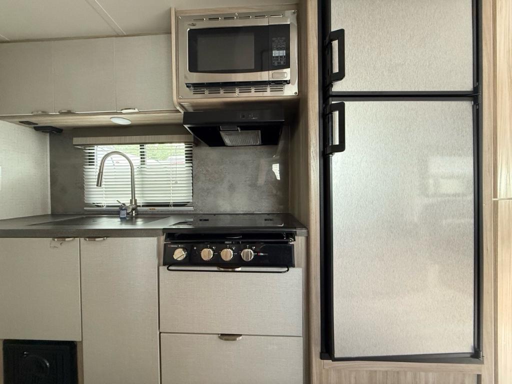 Winnebago Micro Minie 2225R 2021 à vendre