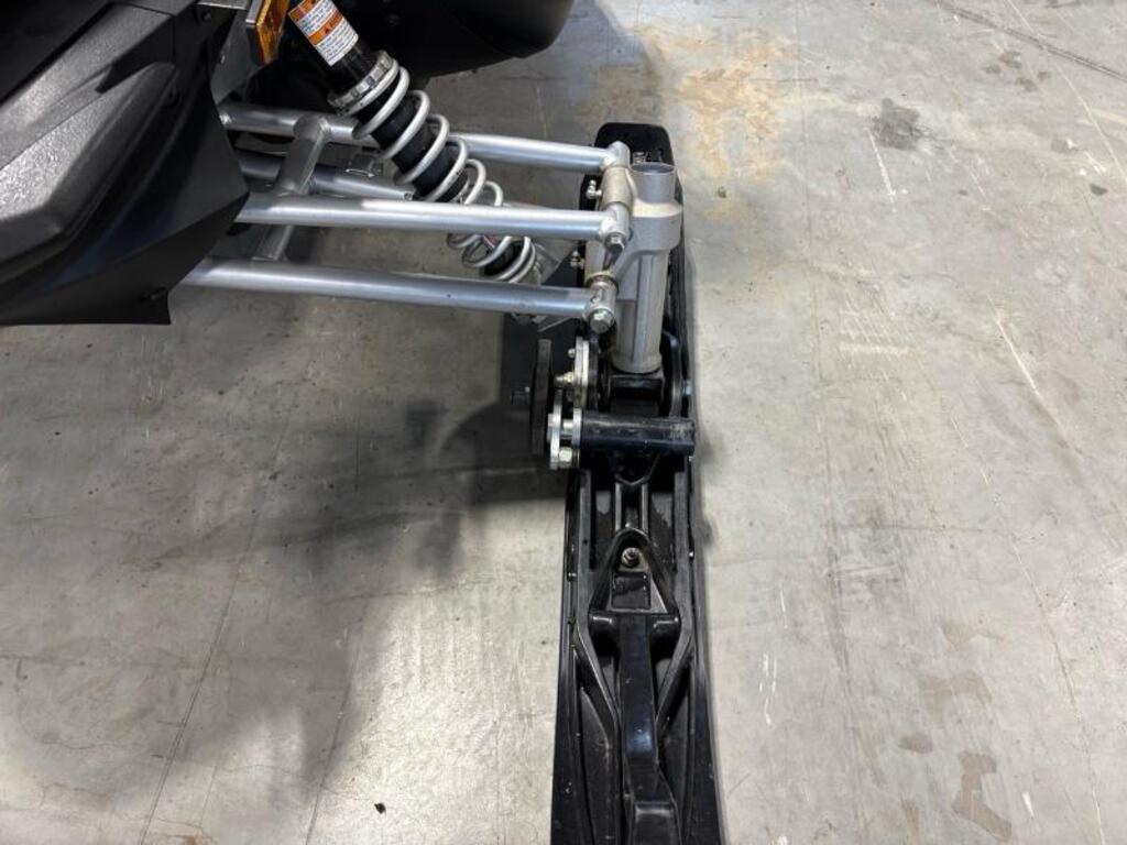 Yamaha Apex 2011 à vendre