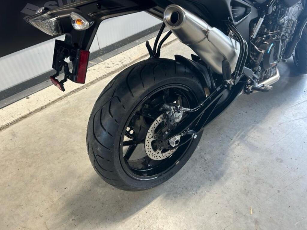 KTM DUKE 890 2022 à vendre