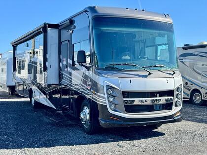 Entegra Coach Vision XL 2025