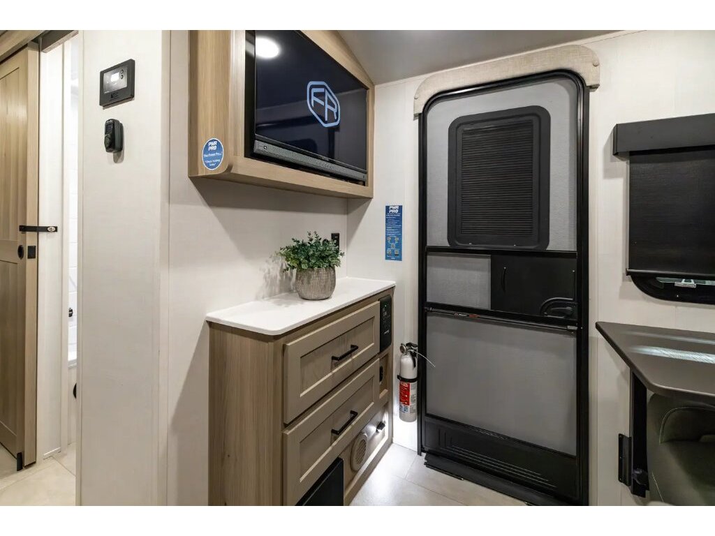 Forest River FLAGSTAFF E-PRO 19RL 2026 à vendre