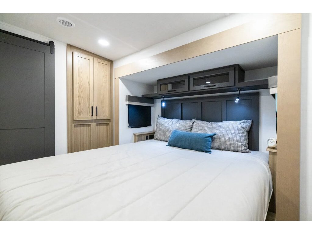 Forest River FLAGSTAFF 401CFB 2026 à vendre