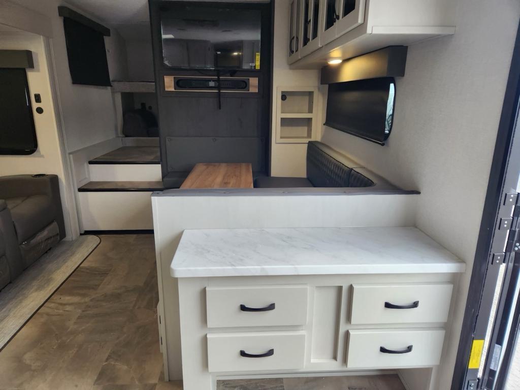 Forest River CHAPARRAL 218SE 2026 à vendre