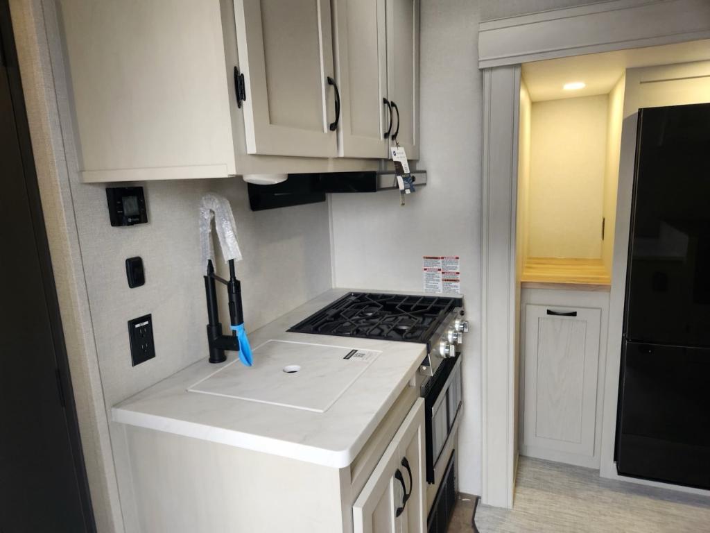 Forest River CHAPARRAL 218SE 2026 à vendre