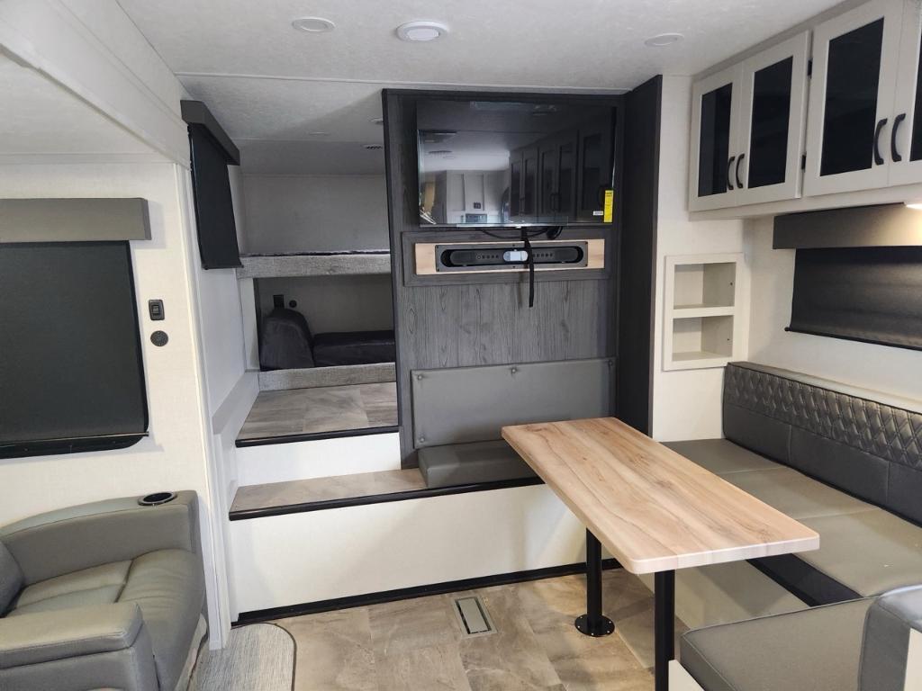 Forest River CHAPARRAL 218SE 2026 à vendre