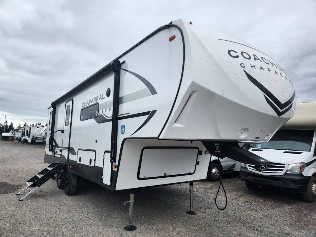 Forest River CHAPARRAL 218SE 2026