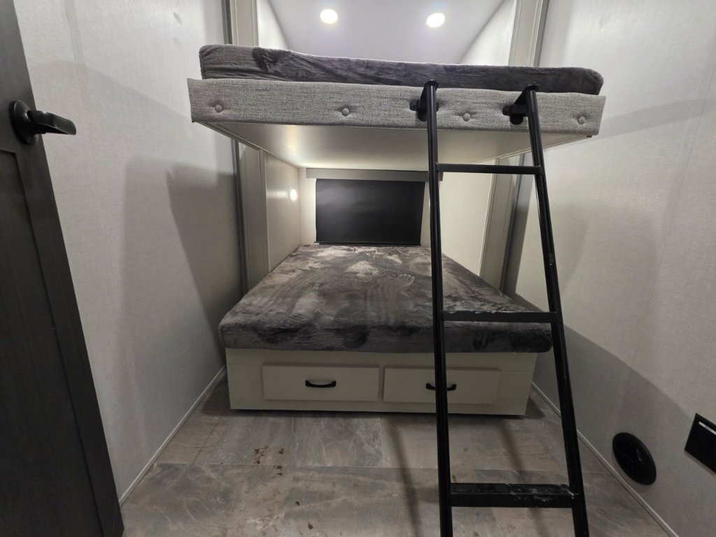 Forest River CHAPARRAL 360IBL 2026 à vendre