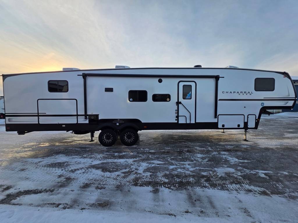 Forest River CHAPARRAL 368TBH 2026 à vendre