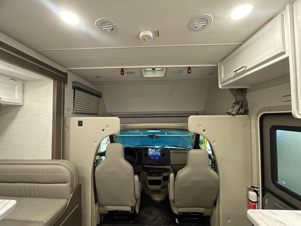 Four Winds 27P 2025 à vendre