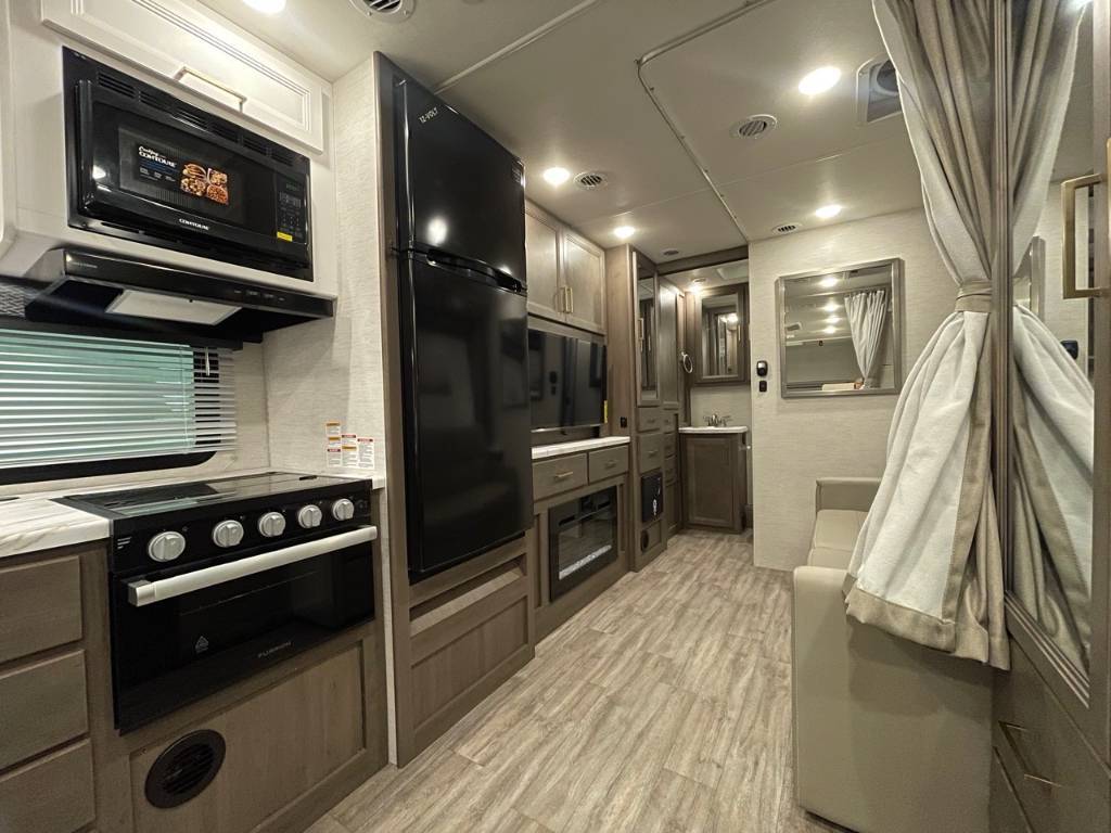 Four Winds 27P 2025 à vendre