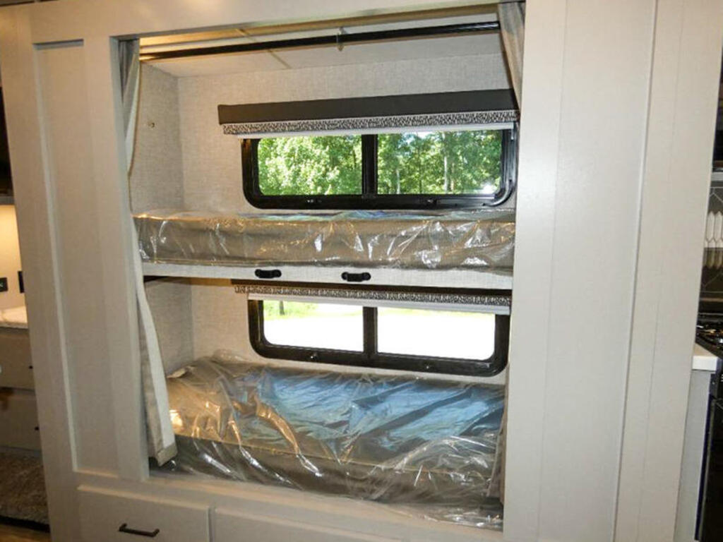 Thor Hurricane 34J 2026 à vendre