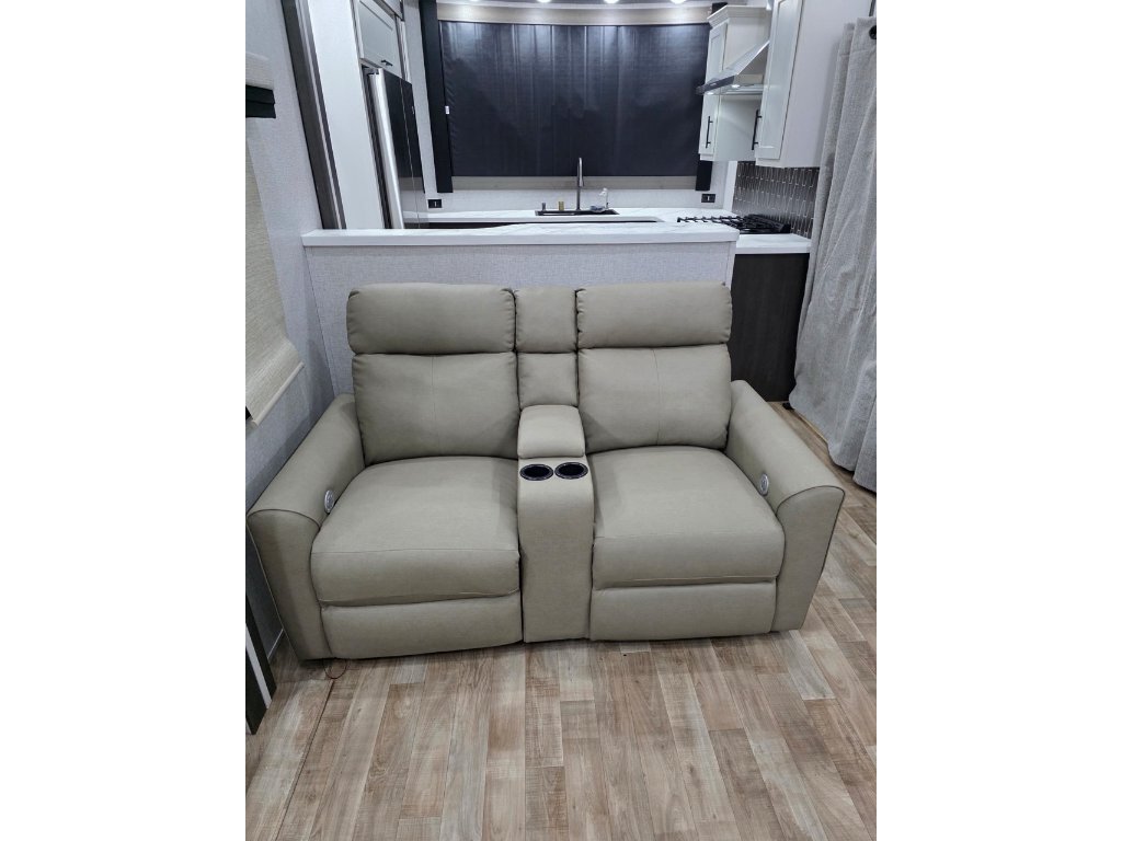Keystone RV HAMPTON 388FKL 2026 à vendre