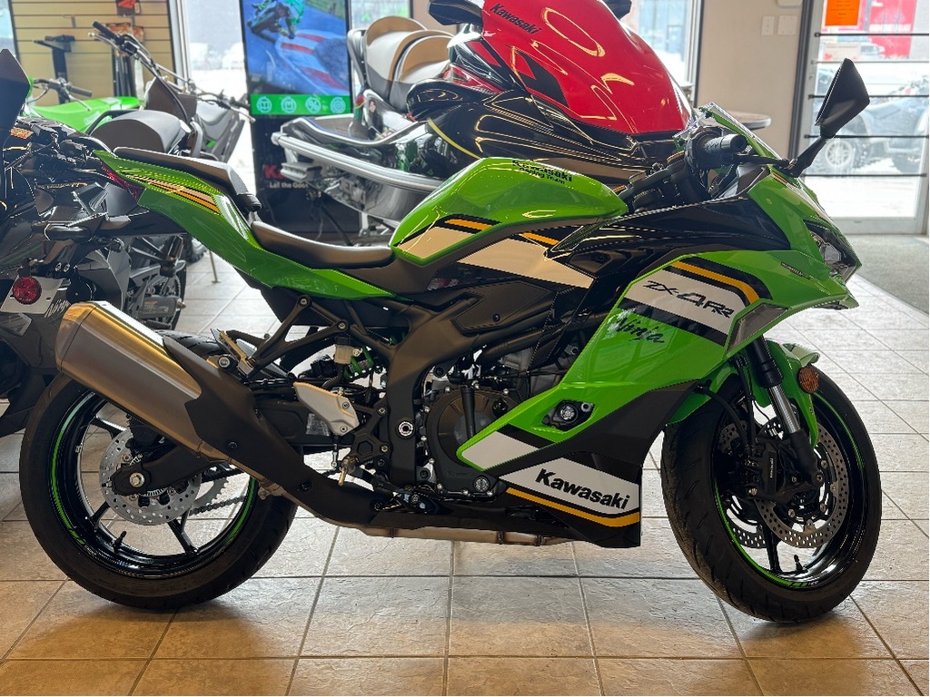Kawasaki NINJA ZX-4RR KRT EDITION 2025 à vendre