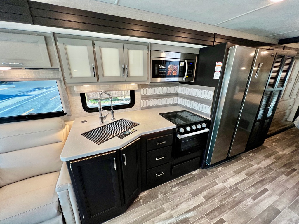 Thor Motor Coach Indigo 2025 à vendre