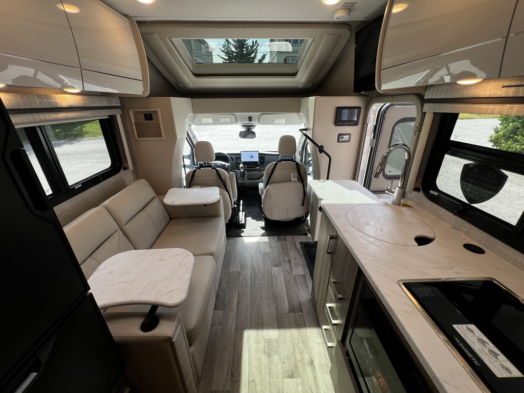 Thor Motor Coach Compass 2025 à vendre