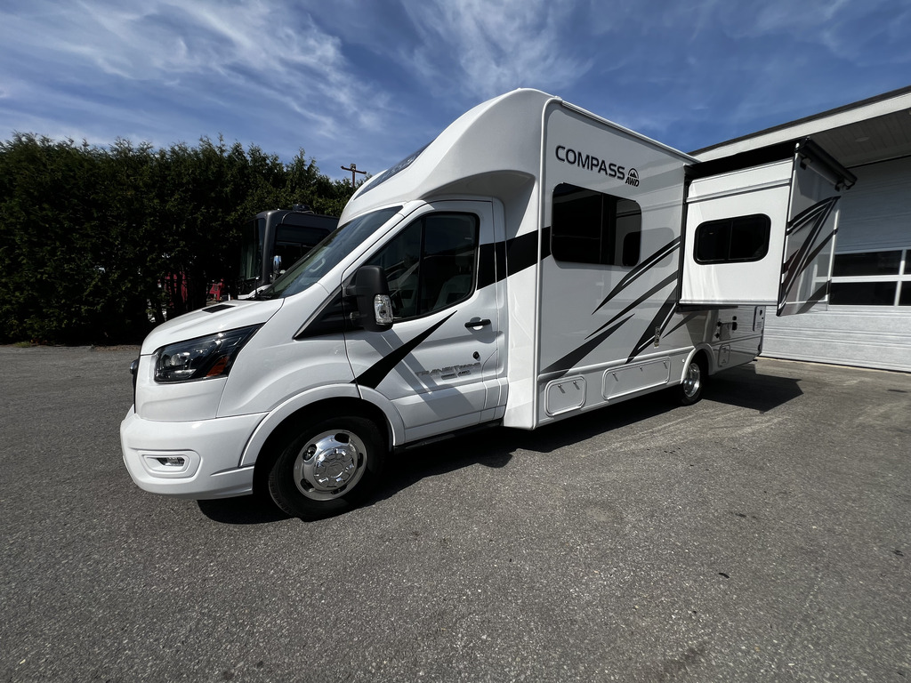Thor Motor Coach Compass 2025