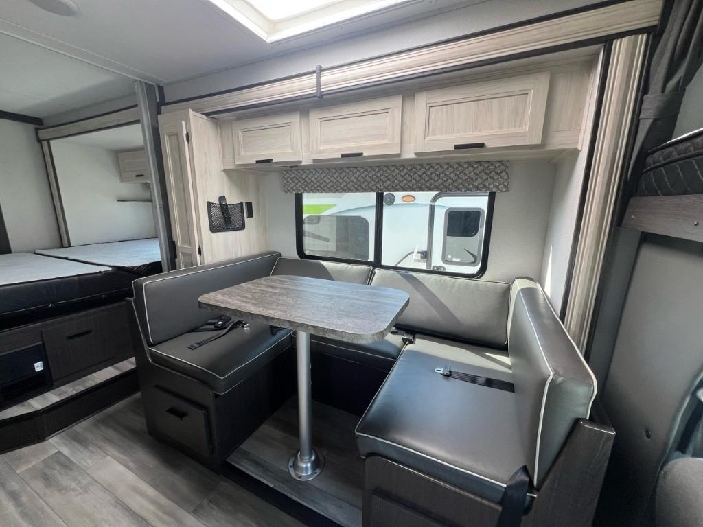 Forest River FORESTER 2441CD 2023 à vendre