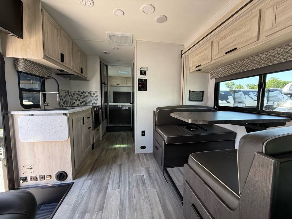 Forest River FORESTER 2651CDW 2020 à vendre