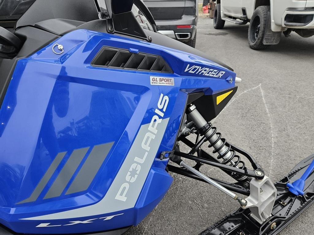 Polaris 550 VOYAGEUR LXT 144 NORTHSTAR EDITION 2024 à vendre