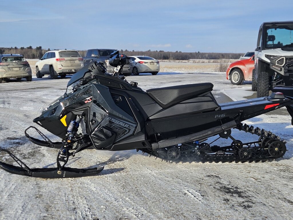 Polaris 850 SWITCHBACK ASSAULT 144 E/S 2026 à vendre