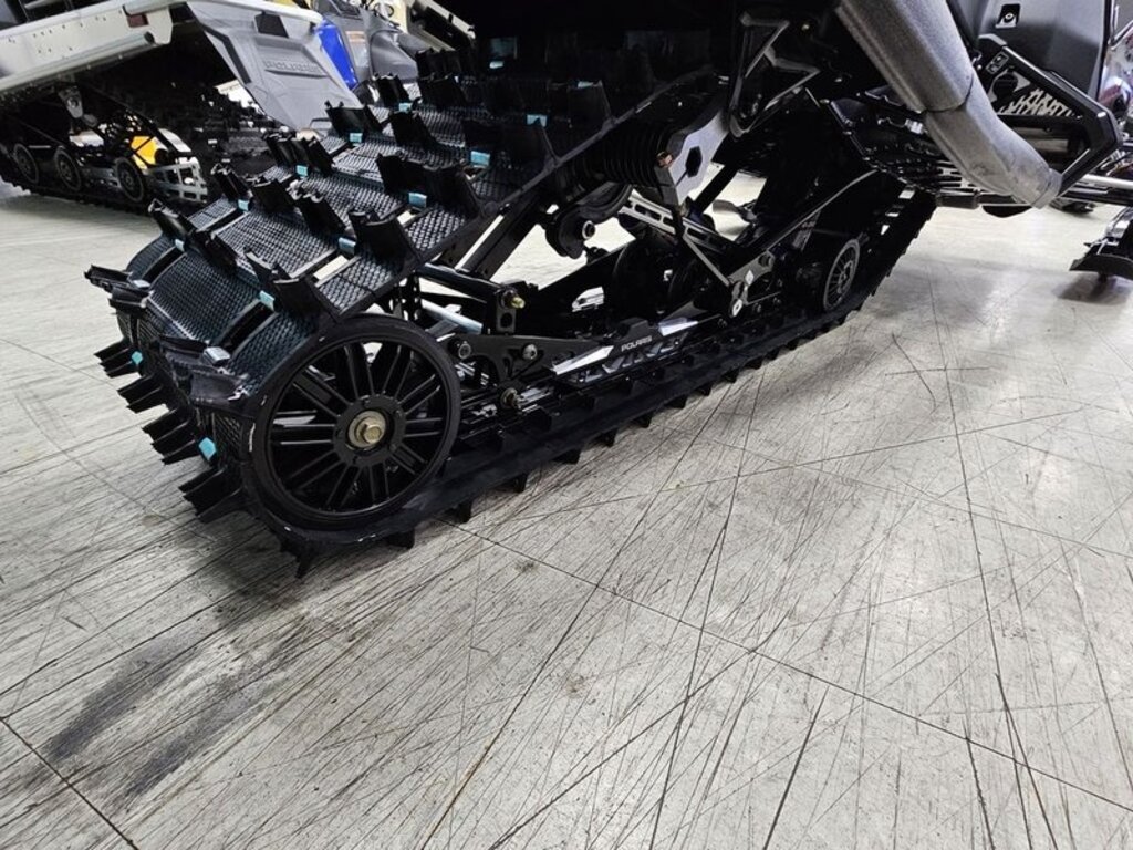 Polaris 850 INDY VR1 137 2025 à vendre