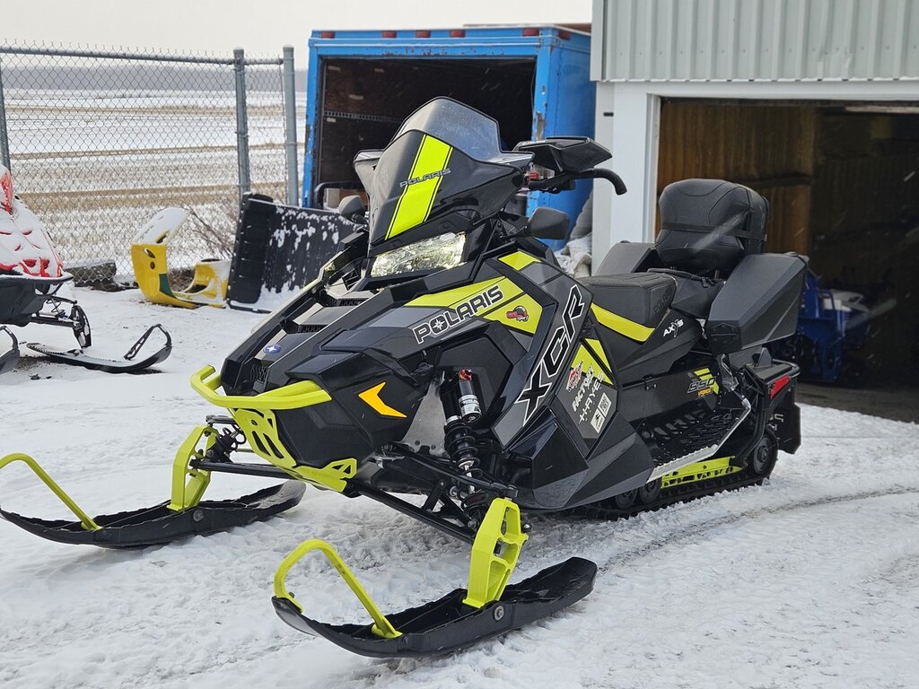 Polaris 850 SWITCHBACK XCR 2019 à vendre