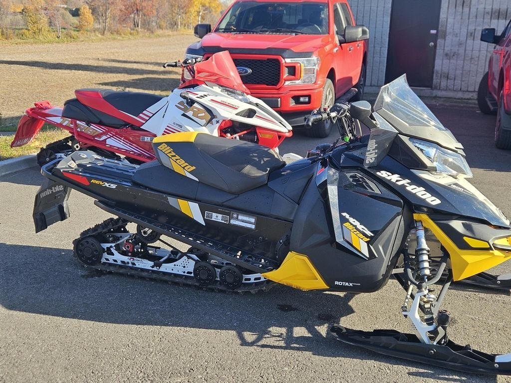 Ski-Doo MXZ BLIZZARD 1200 2018 à vendre