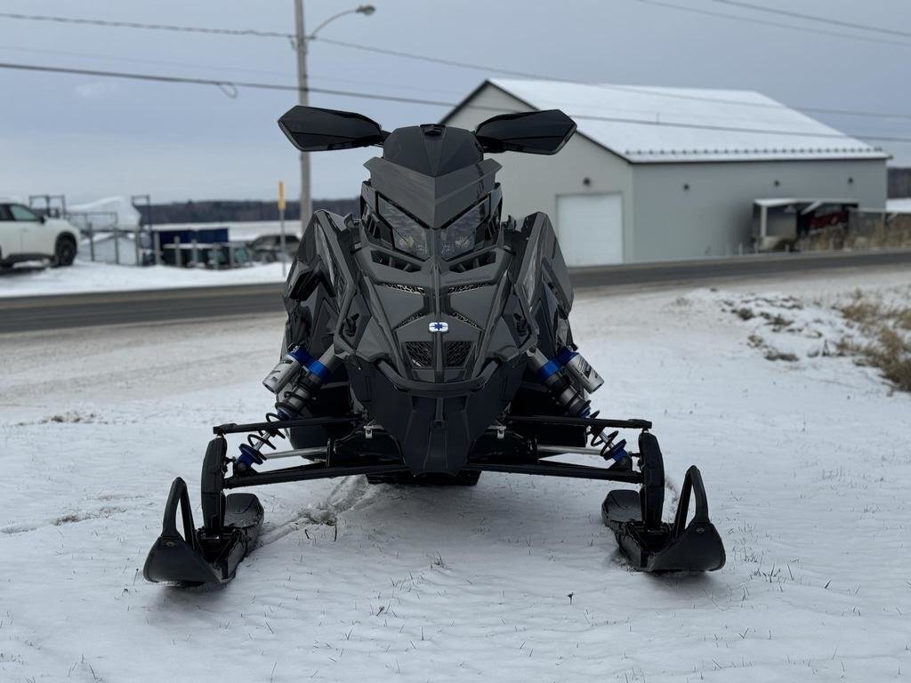 Polaris 850 SWITCHBACK ASSAULT 146 2025 à vendre
