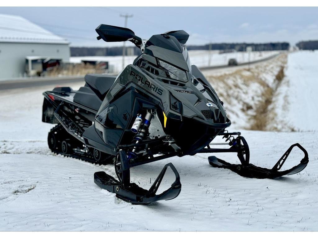 Polaris 850 SWITCHBACK ASSAULT 146 2025