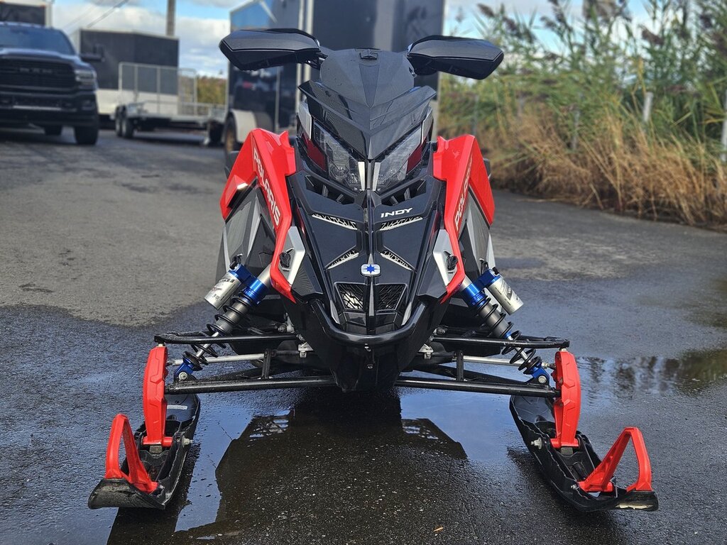Polaris INDY VR1 850 MATRYS 2021 à vendre