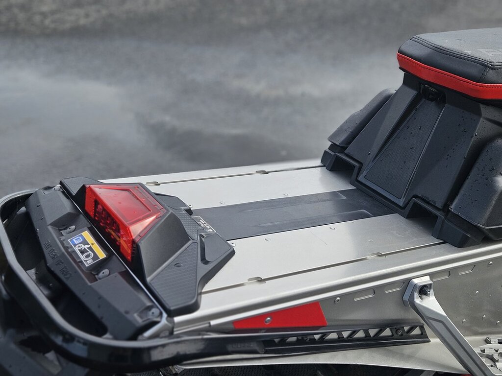 Polaris INDY VR1 850 MATRYS 2021 à vendre