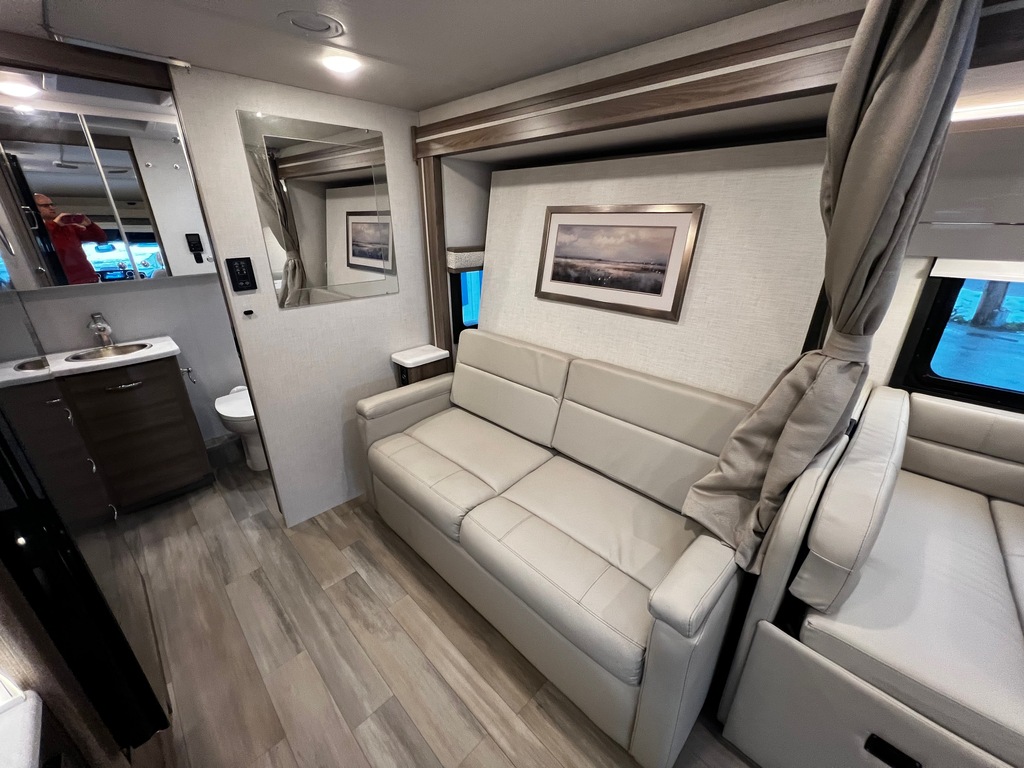 Thor Motor Coach Delano 2026 à vendre