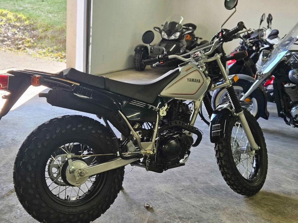 Yamaha TW200 2025 à vendre