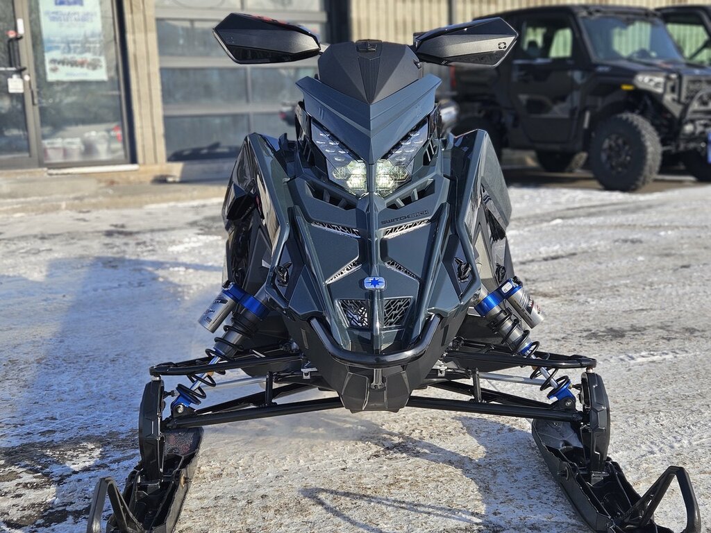 Polaris 850 SWITCHBACK ASSAULT 144 E/S 2026 à vendre