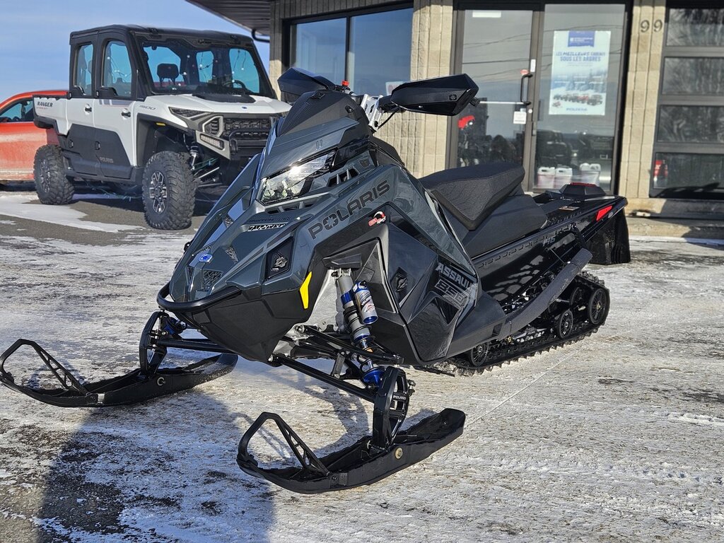 Polaris 850 SWITCHBACK ASSAULT 144 E/S 2026 à vendre