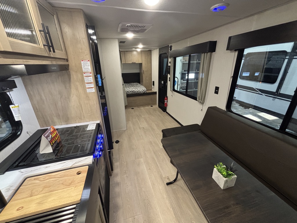 Grey Wolf 18RR 2026 à vendre