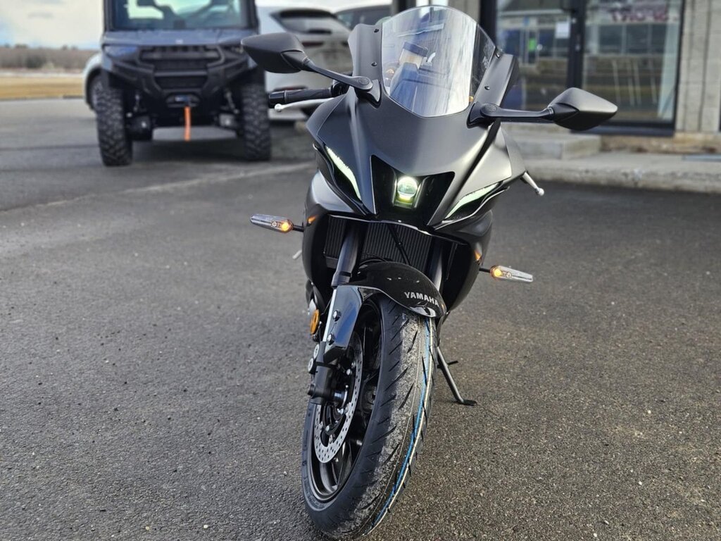 Yamaha R7 2025 à vendre