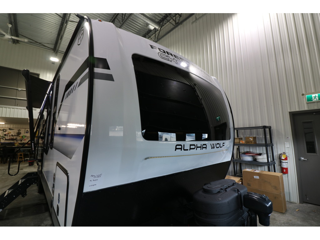 Alpha Wolf 23DBH 2025 à vendre