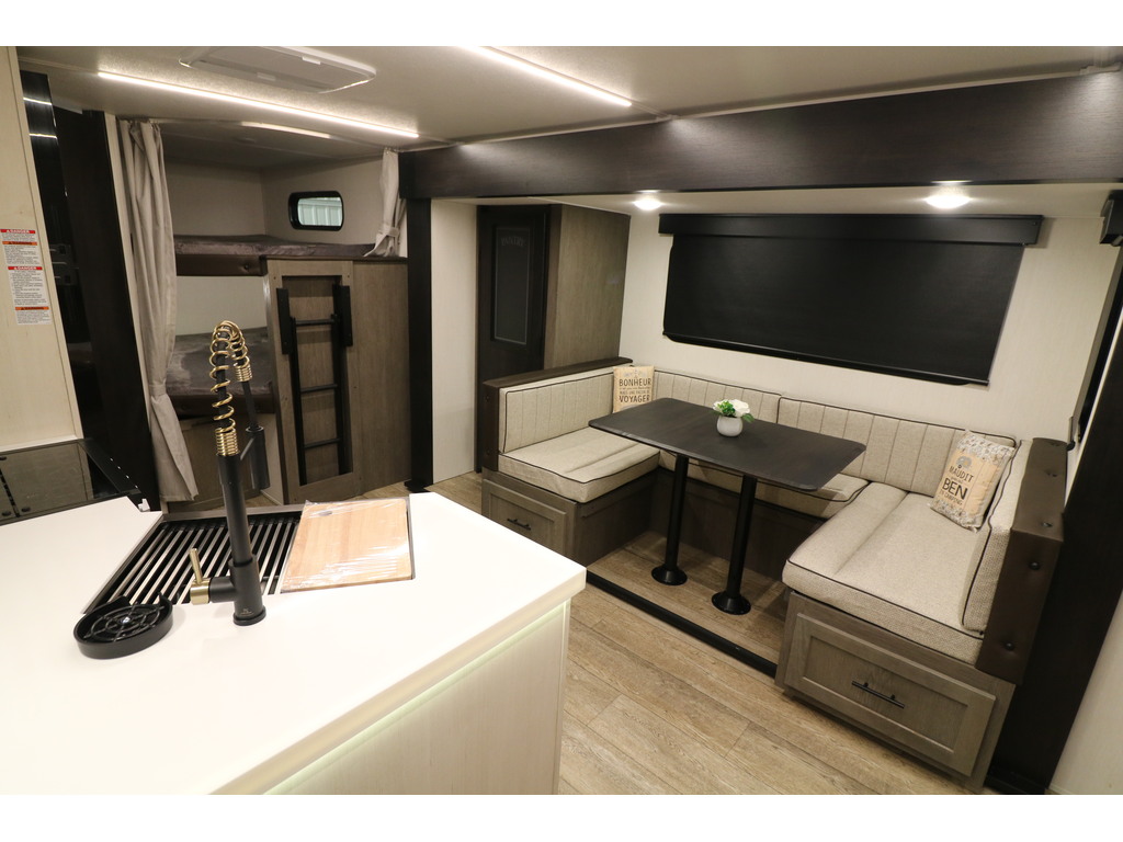 Alpha Wolf 23DBH 2025 à vendre