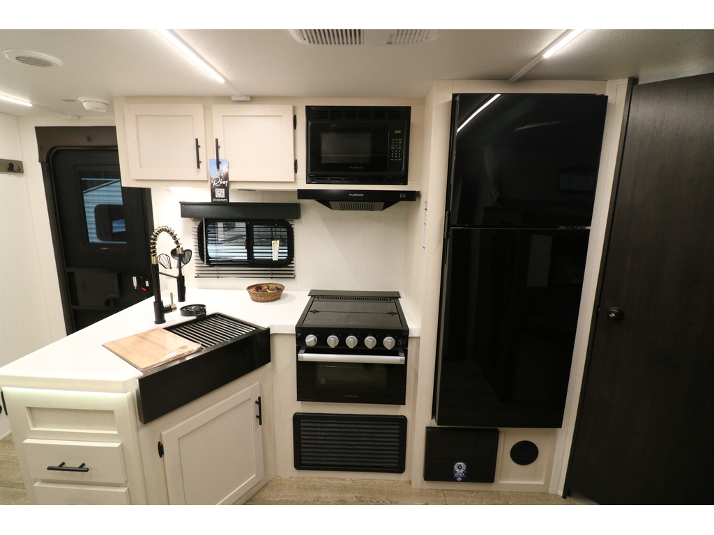 Alpha Wolf 23DBH 2025 à vendre