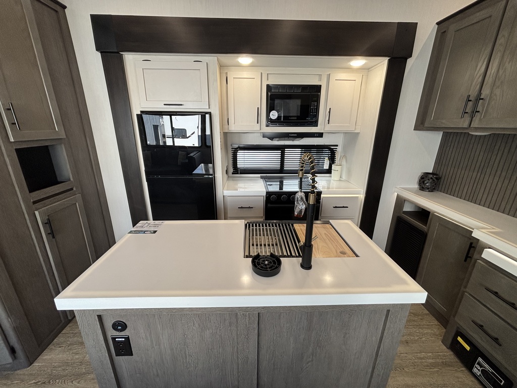 Arctic Wolf 331BH 2025 à vendre