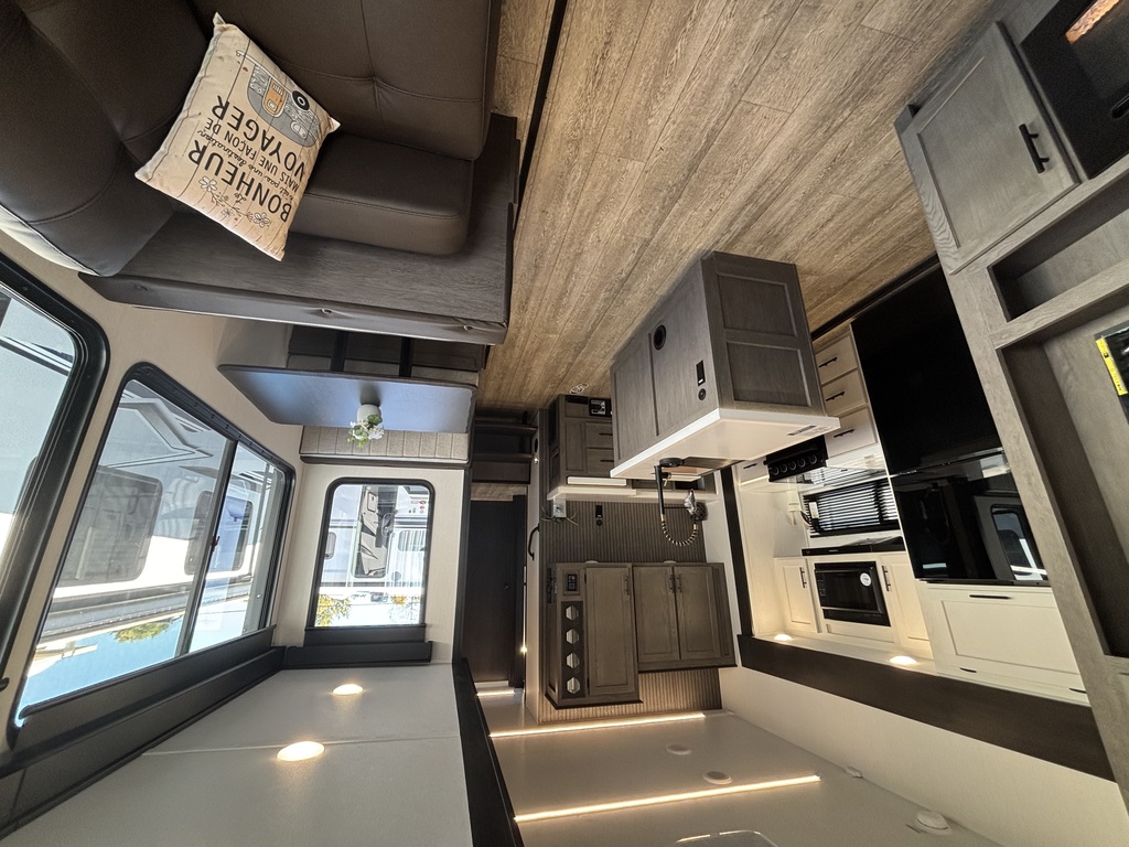 Arctic Wolf 331BH 2025 à vendre