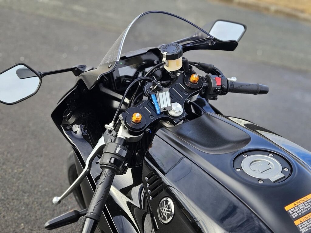 Yamaha R7 2025 à vendre