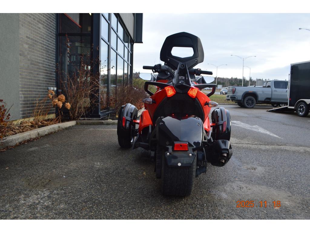 Can-Am Spyder RT-S 2016 à vendre