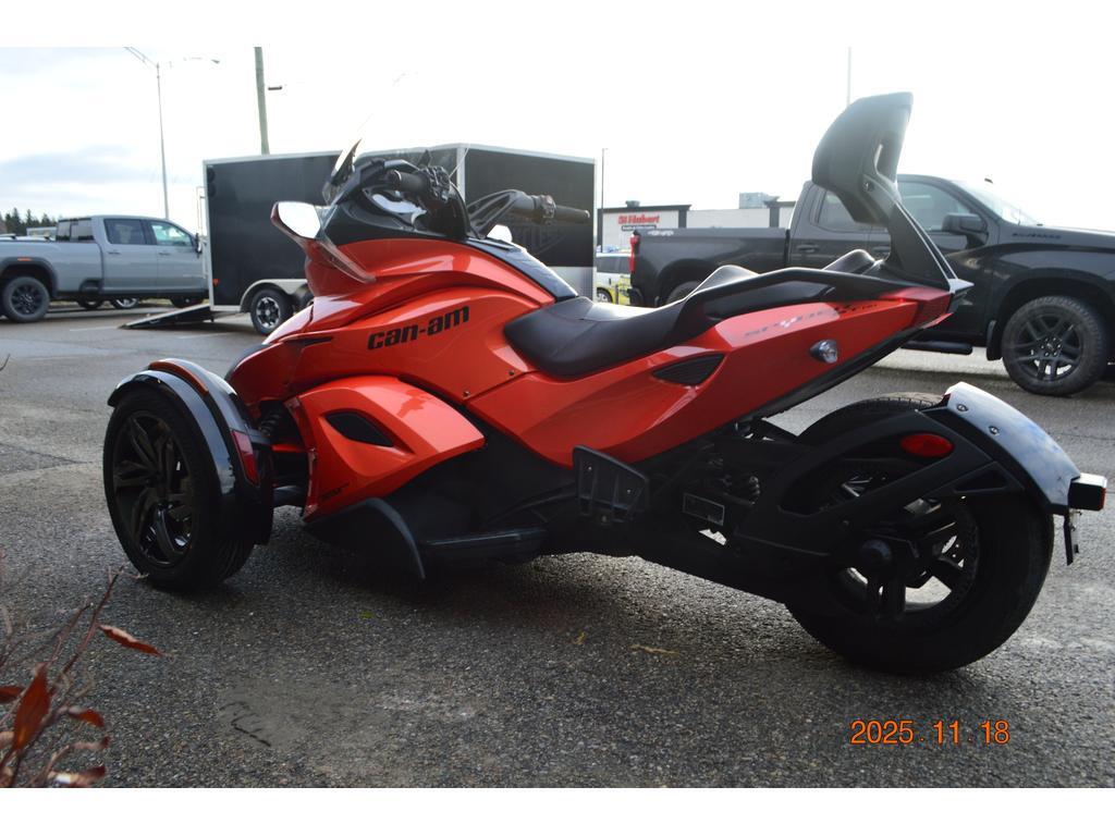 Can-Am Spyder RT-S 2016 à vendre