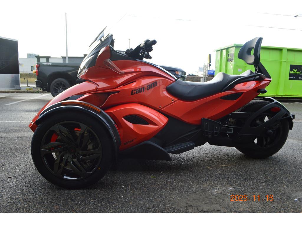 Can-Am Spyder RT-S 2016 à vendre