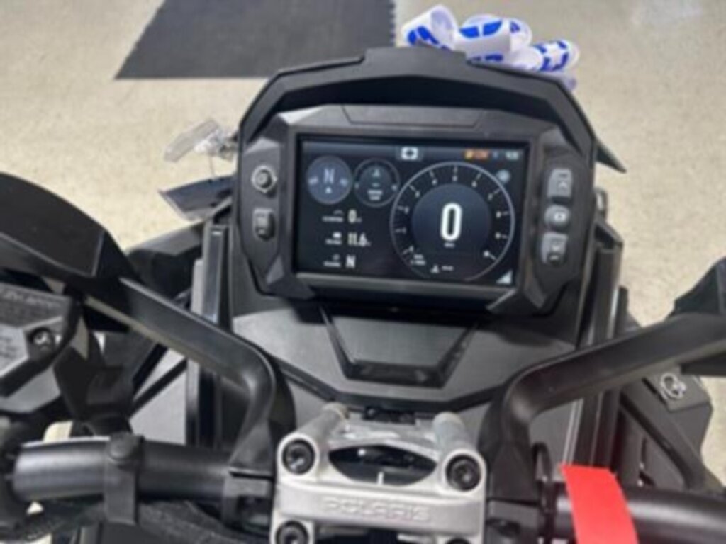 Polaris INDY 9R 128 2025 à vendre
